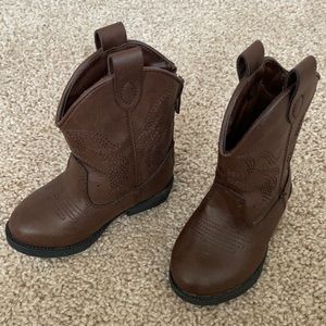 Baby cowboy boots! 🤠 Only worn once. Size 5